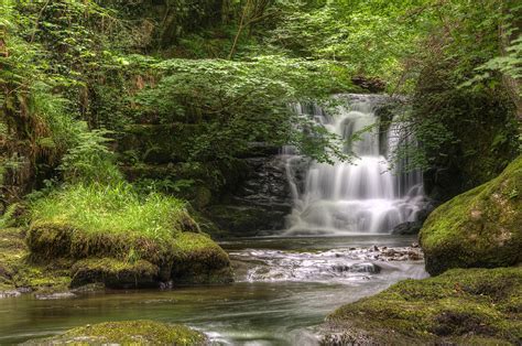 Parque das Águas, Enchanting Waterfalls and Lush Green Landscapes!